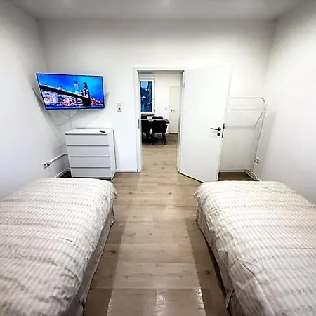 Modernes Haus Für 10 Gäste Mit 5 Schlafzimmern * Haan